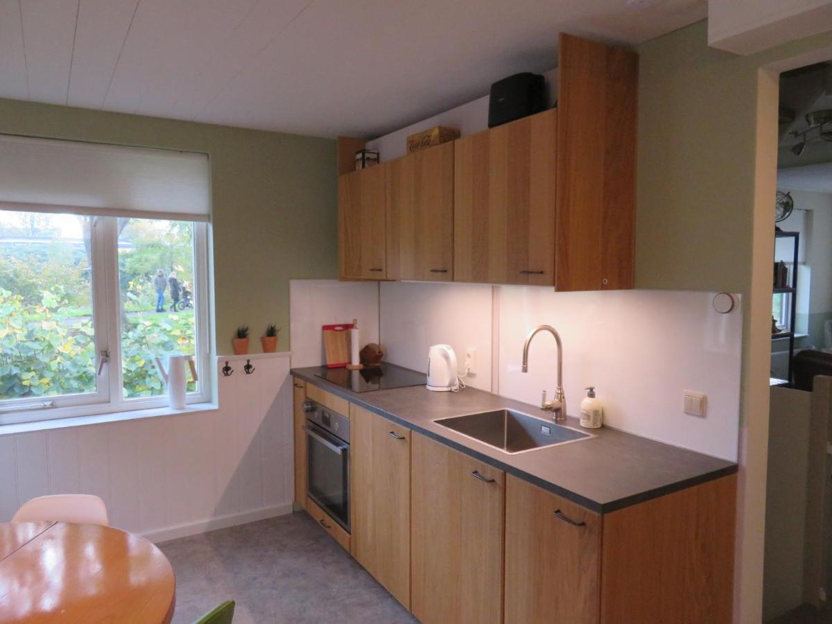 Holiday Apartment With Free Parking Boven Jan Enkhuizen Exterior foto